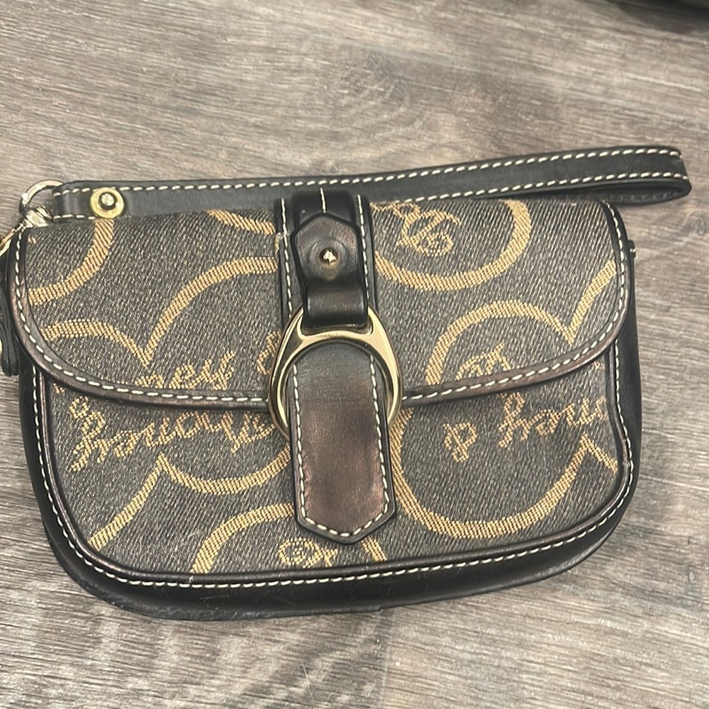Dooney and Bourke